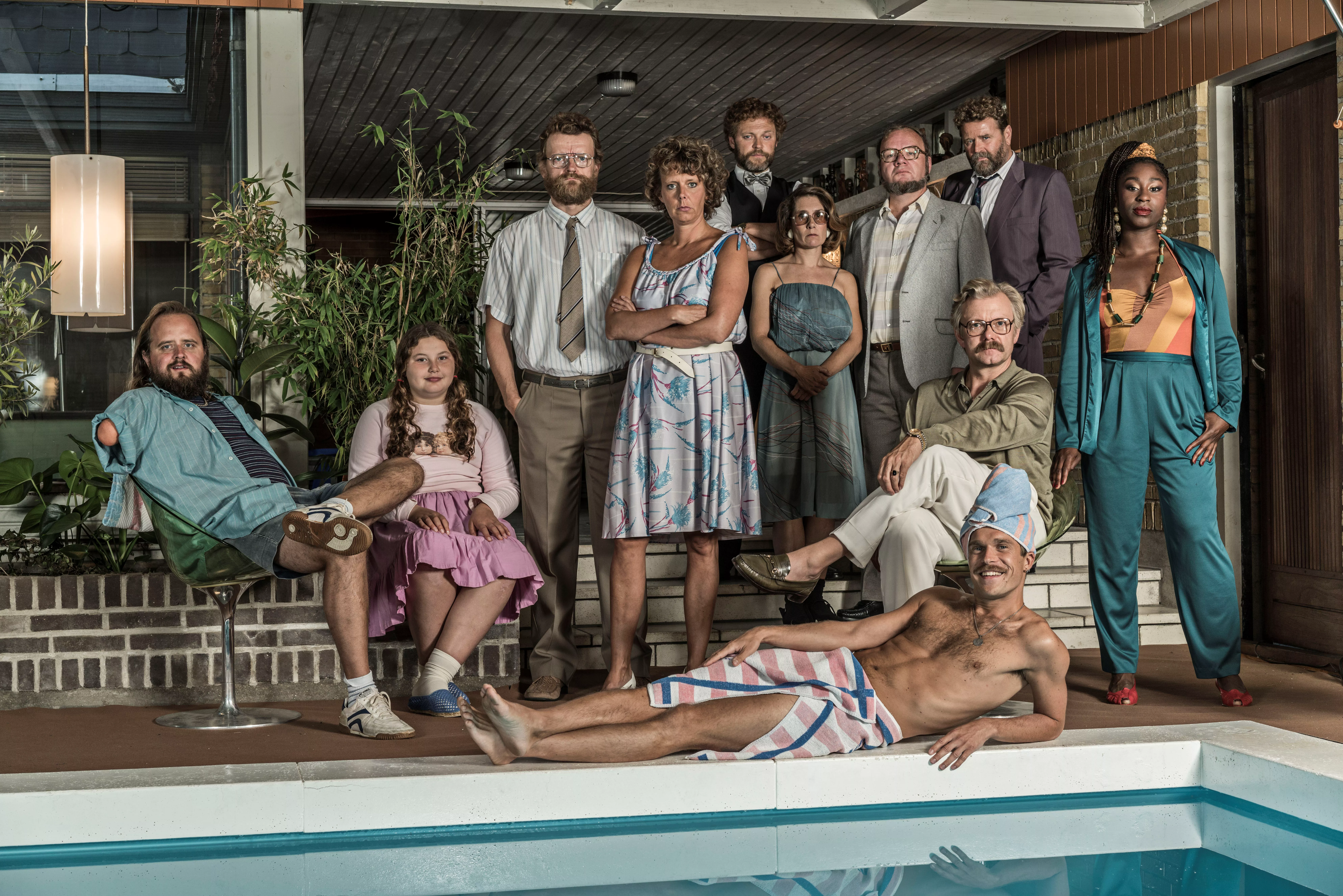 Casper Christensen & Frank Hvams nye spillefilm er spækket med firserhits