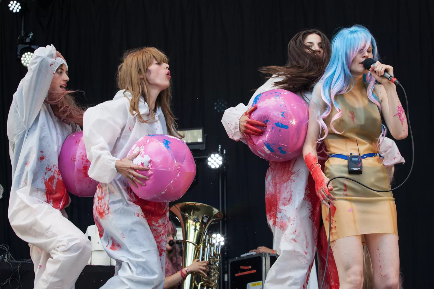 GUIDE: Veckans konsertmåsten – från blod till skräck