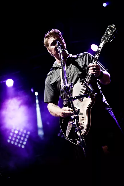 Them Crooked Vultures : Orange Scene, Roskilde Festival