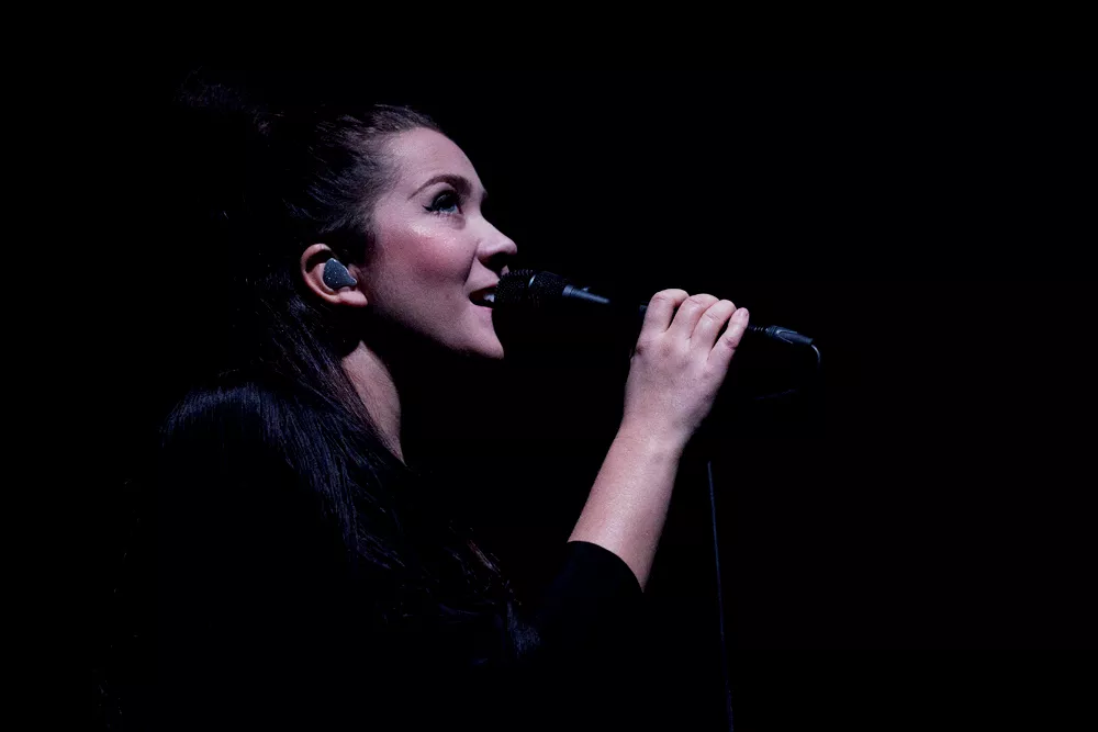 NorthSide-aktuelle Emilie Nicolas – en modvillig popstjerne