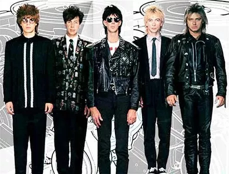 The Cars bryter tystnaden