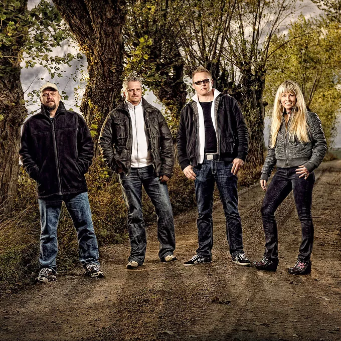 Bloosblasters: Fnitter och skratt