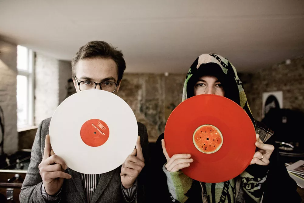 Tambourhinoceros – Kollektivt gode vibrationer