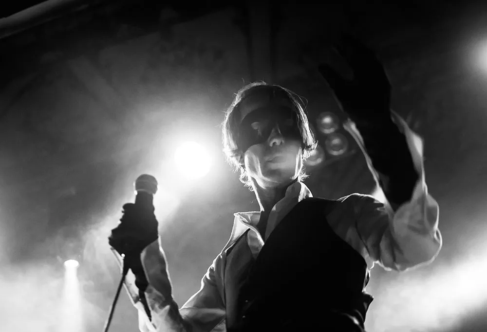 Bob Hund: Stora Teatern