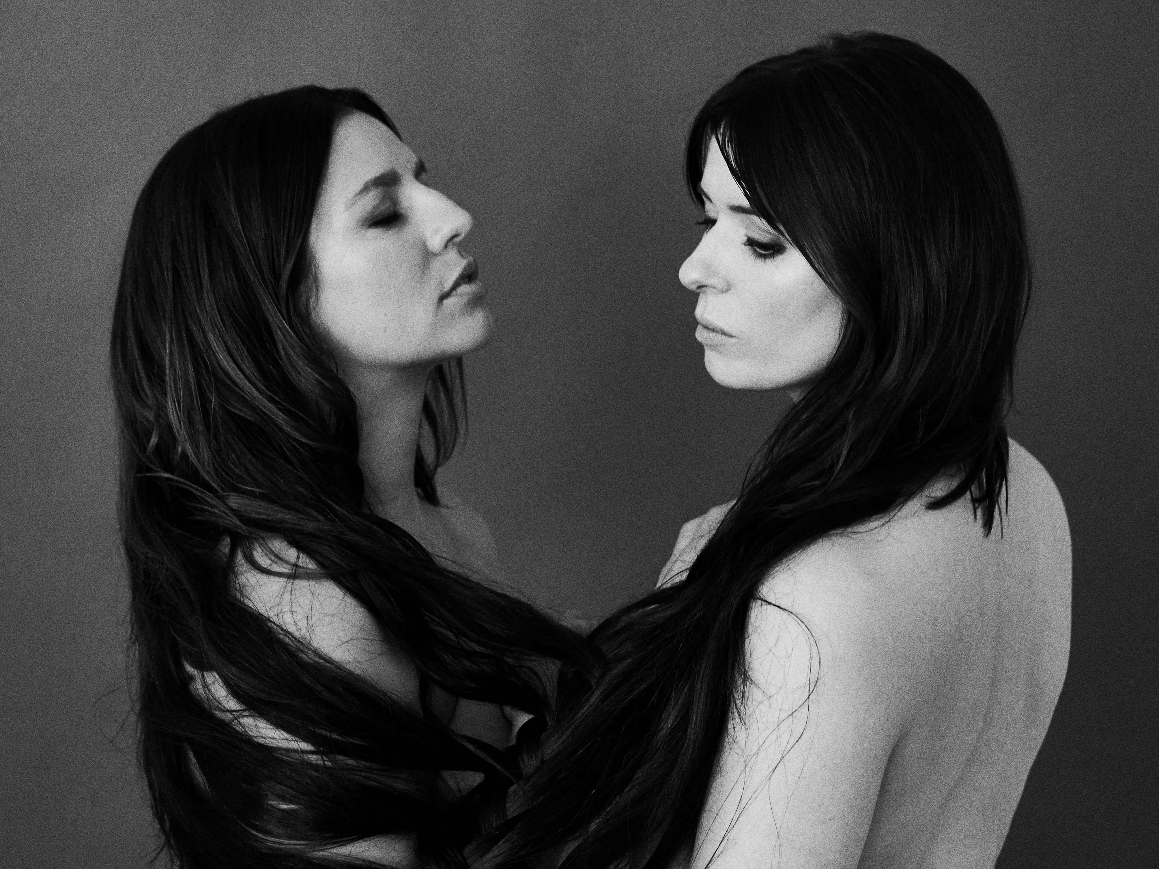 Kira Skov og Maria Faust lancerer crowdfunding-projekt med stjerne-producer