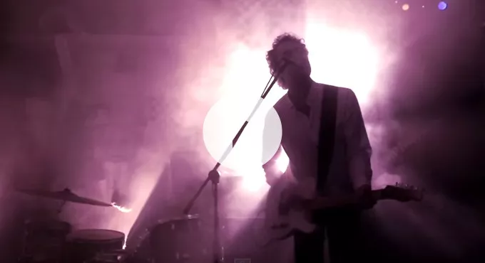 Se flot video og kom til gratis koncert med Ring Them Bells