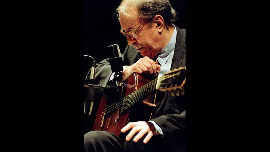 Bossa nova-legenden Joao Gilberto er død