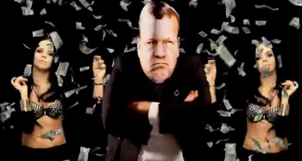 Hør ny sang om Lars Løkkes forbrug