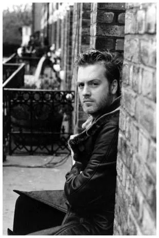 Babybird laver video med Johnny Depp