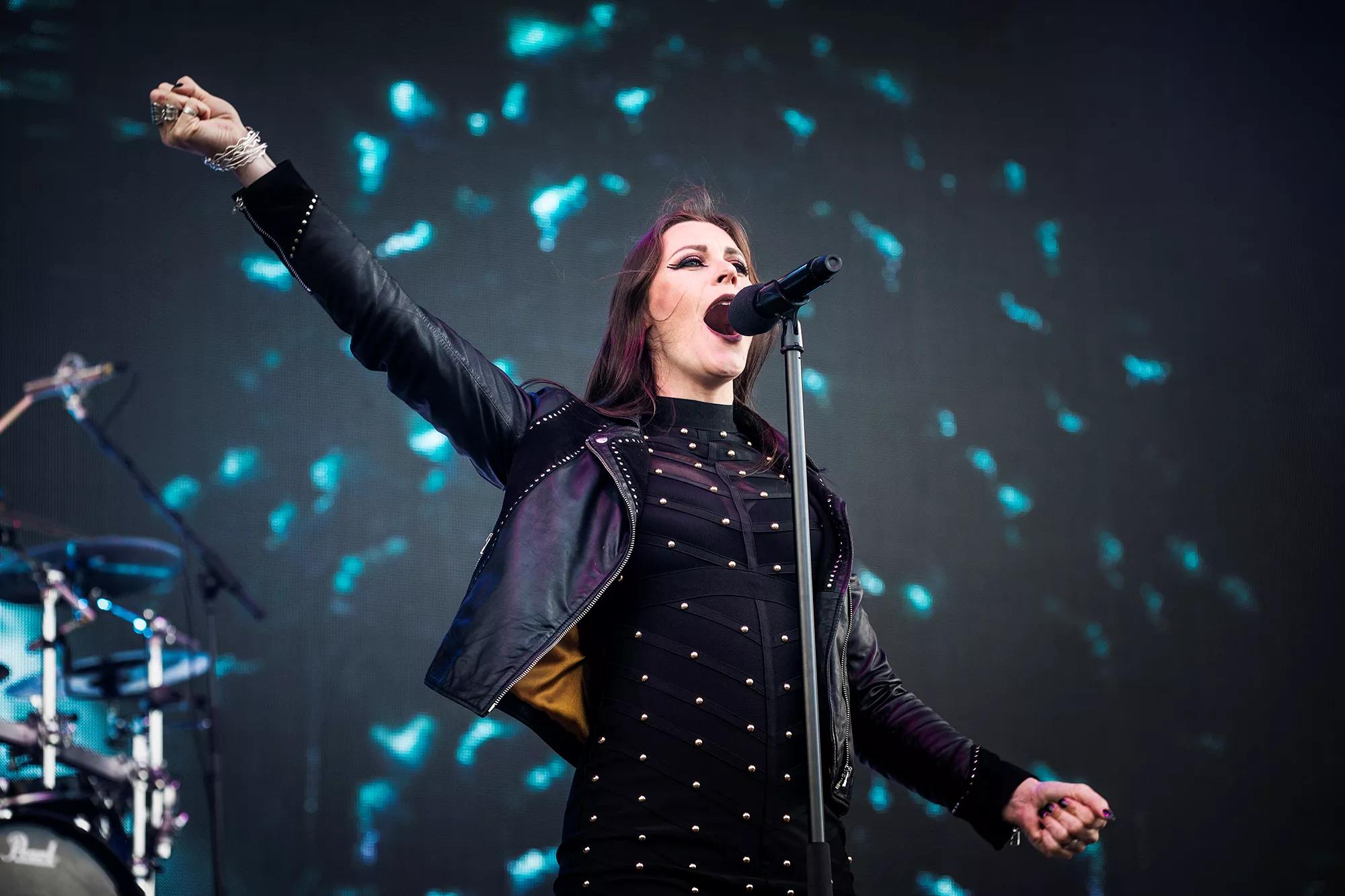 Floor Jansen är klar för årets festival.