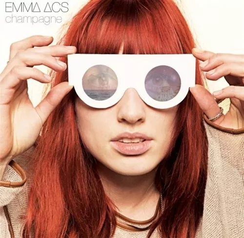 Champagne - Emma Acs