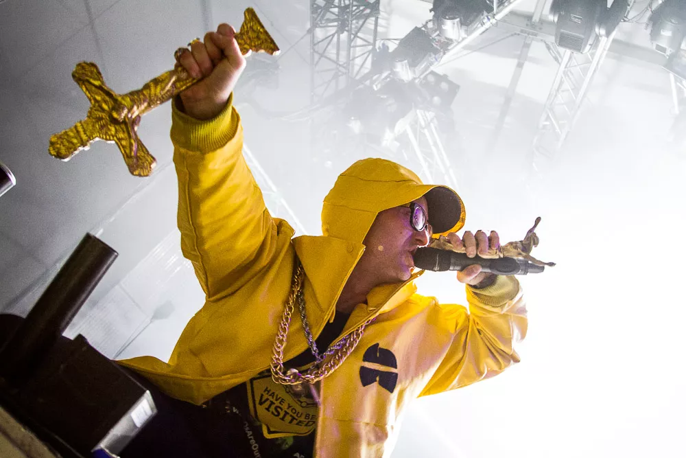 Florence + The Machine vs Maskinen