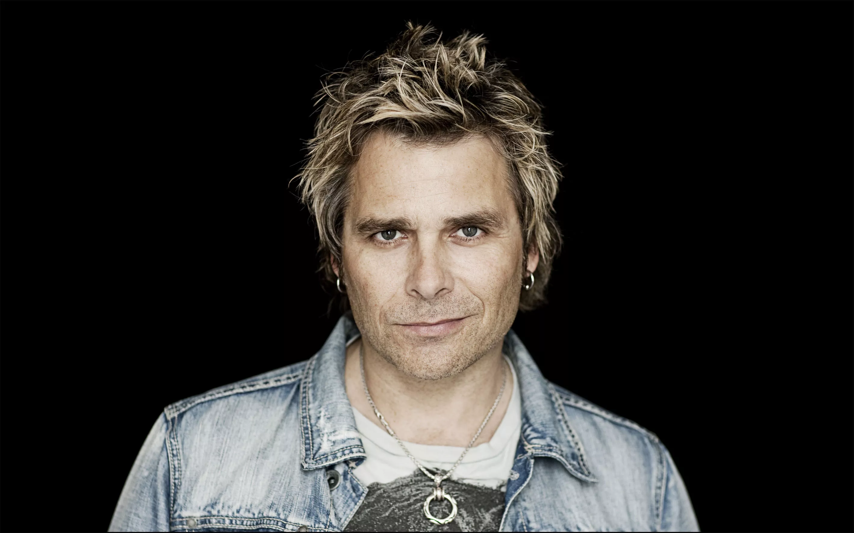 Mike Tramp på vej med nyt