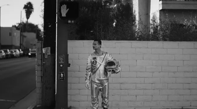 Dave Gahan som ensom astronaut i ny Depeche Mode-video