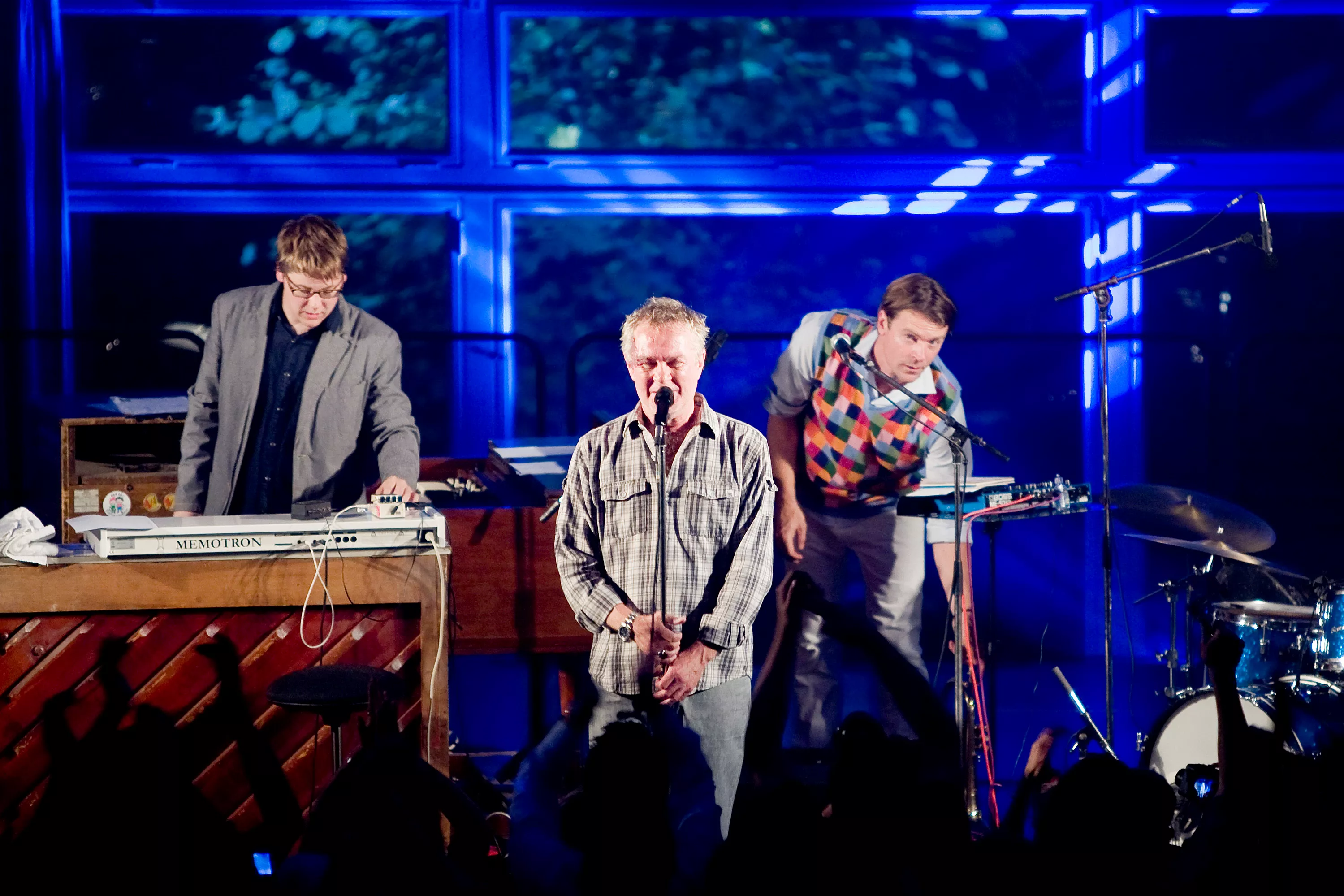 The DeSoto Caucus-guitarist skriver dagbog om øvere med C.V. & Co.