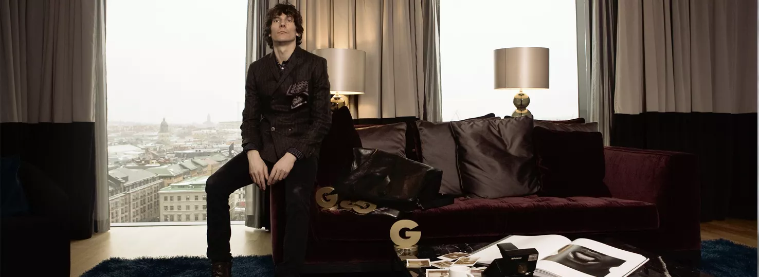 Håkan Hellström: ''Som att skjuta in medicin i en sjuk kropp''