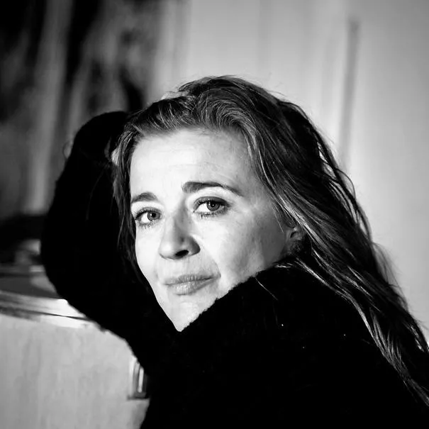 Nøgen og natteblind - Ulla Britt Simonsen