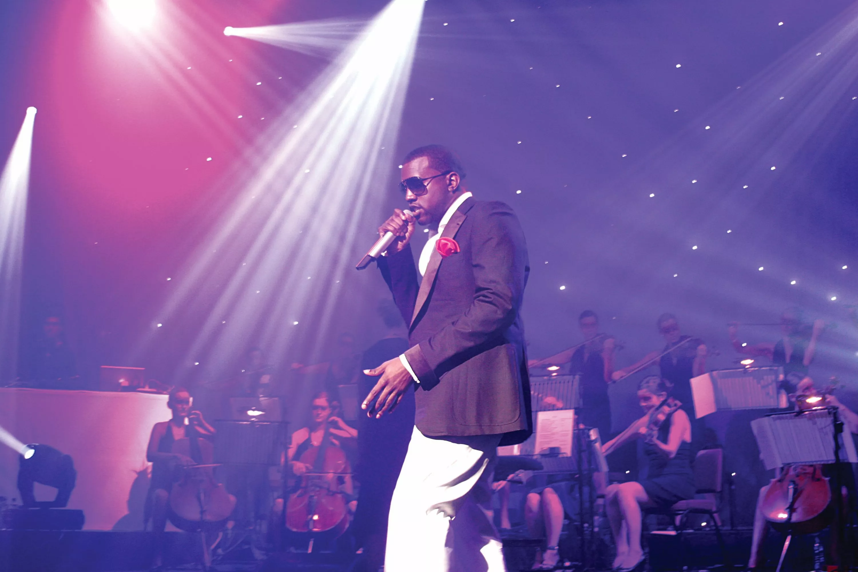 Kanye West udskyder koncert