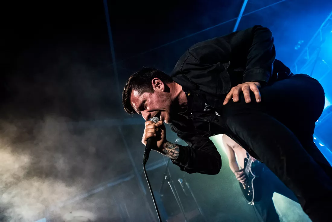 To times tatoveret mavepuster