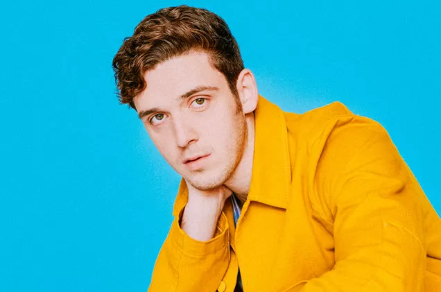 INTERVJU: En modern singer-songwriter