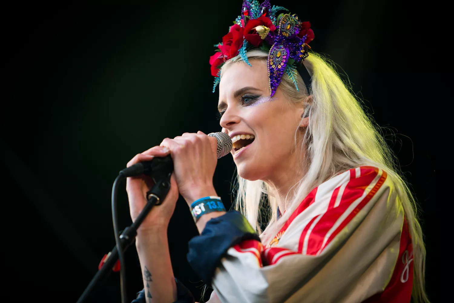 Kyla La Grange: Bastionen, Bergenfest