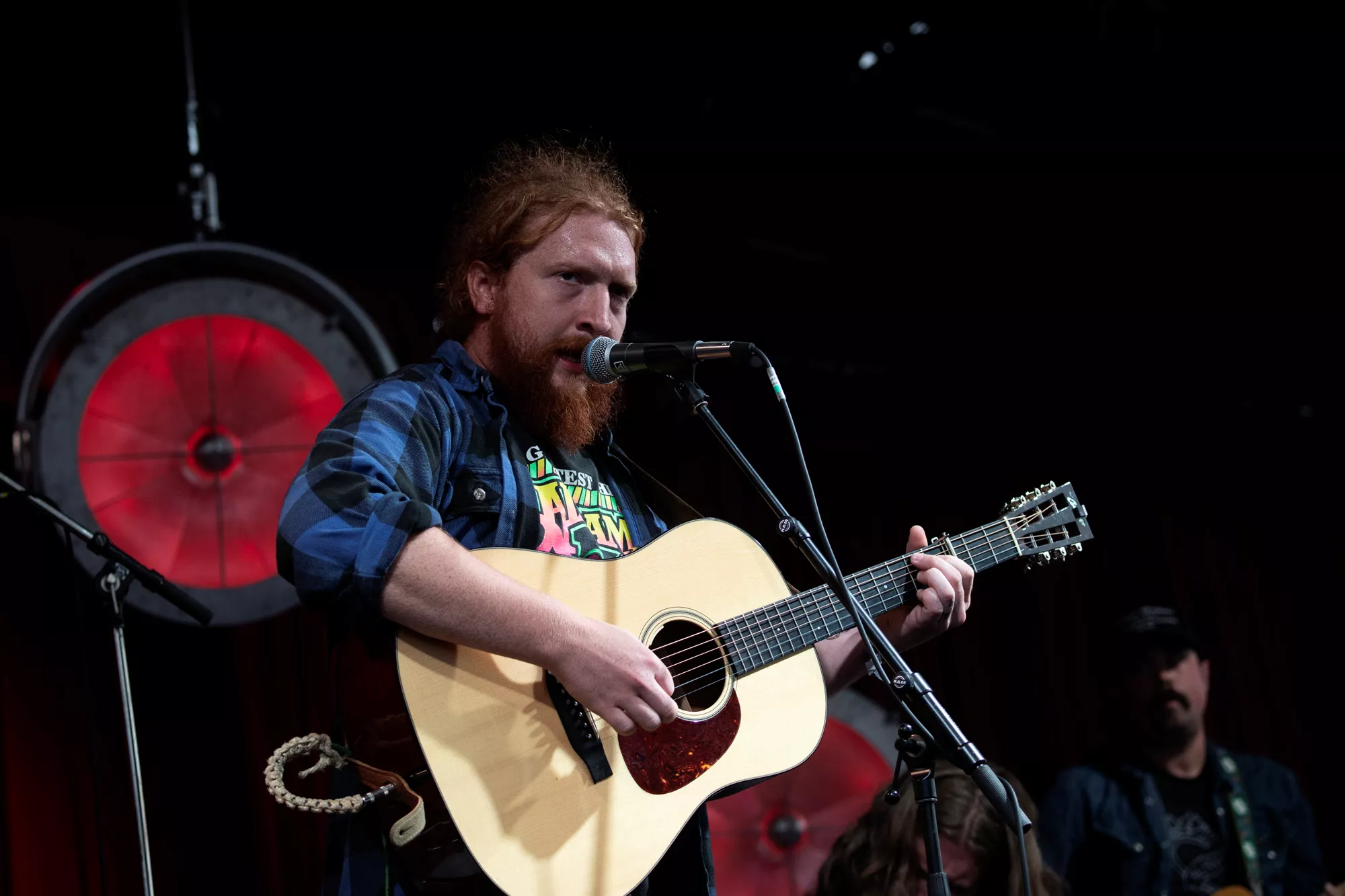 Countrysangeren Tyler Childers til Danmark