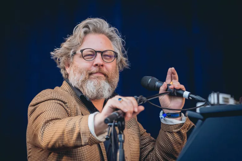 FÆLLESSANG PÅ DR1: Med Søren Huss, Teitur, Pernille Rosendahl m.fl.