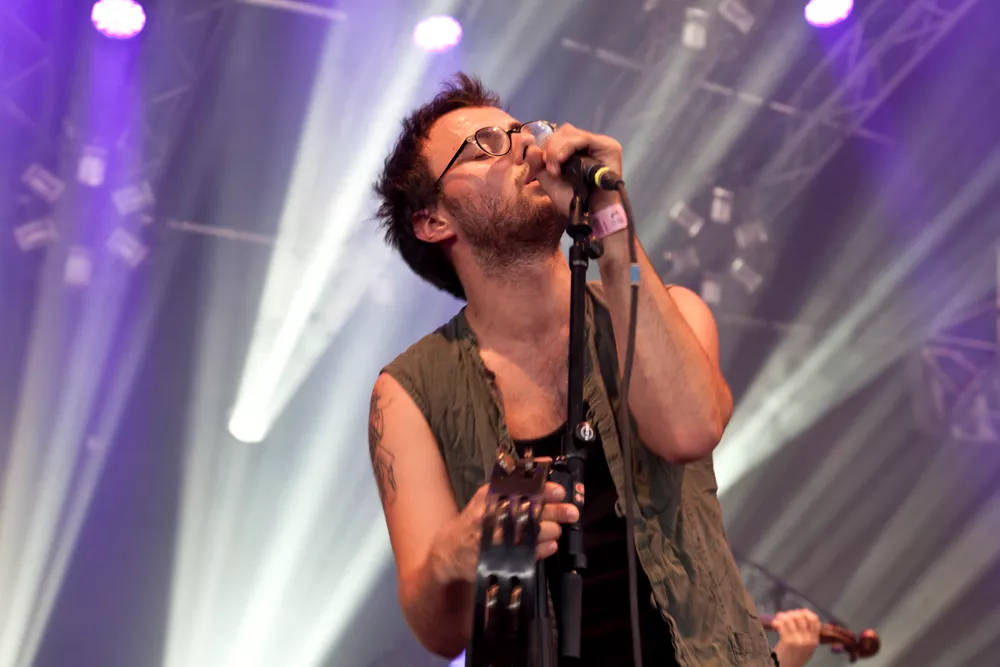 Mother Lewinsky tager på turné i efteråret