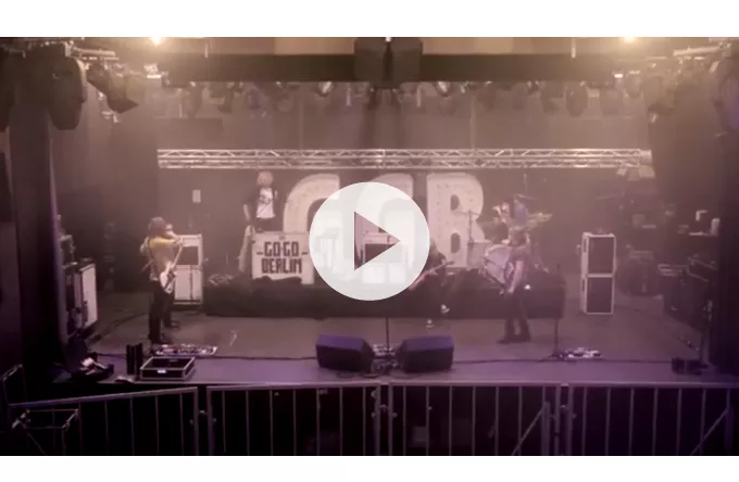 Kom med Go Go Berlin backstage