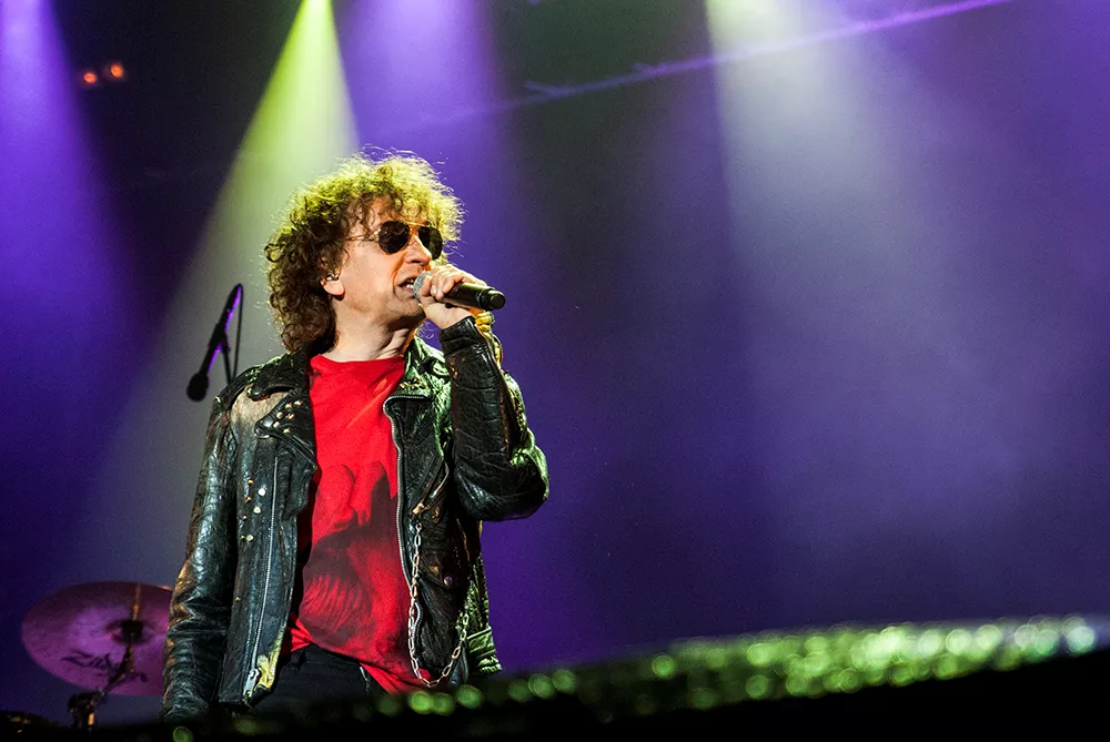 Magnus Uggla gör Johnny The Fucker