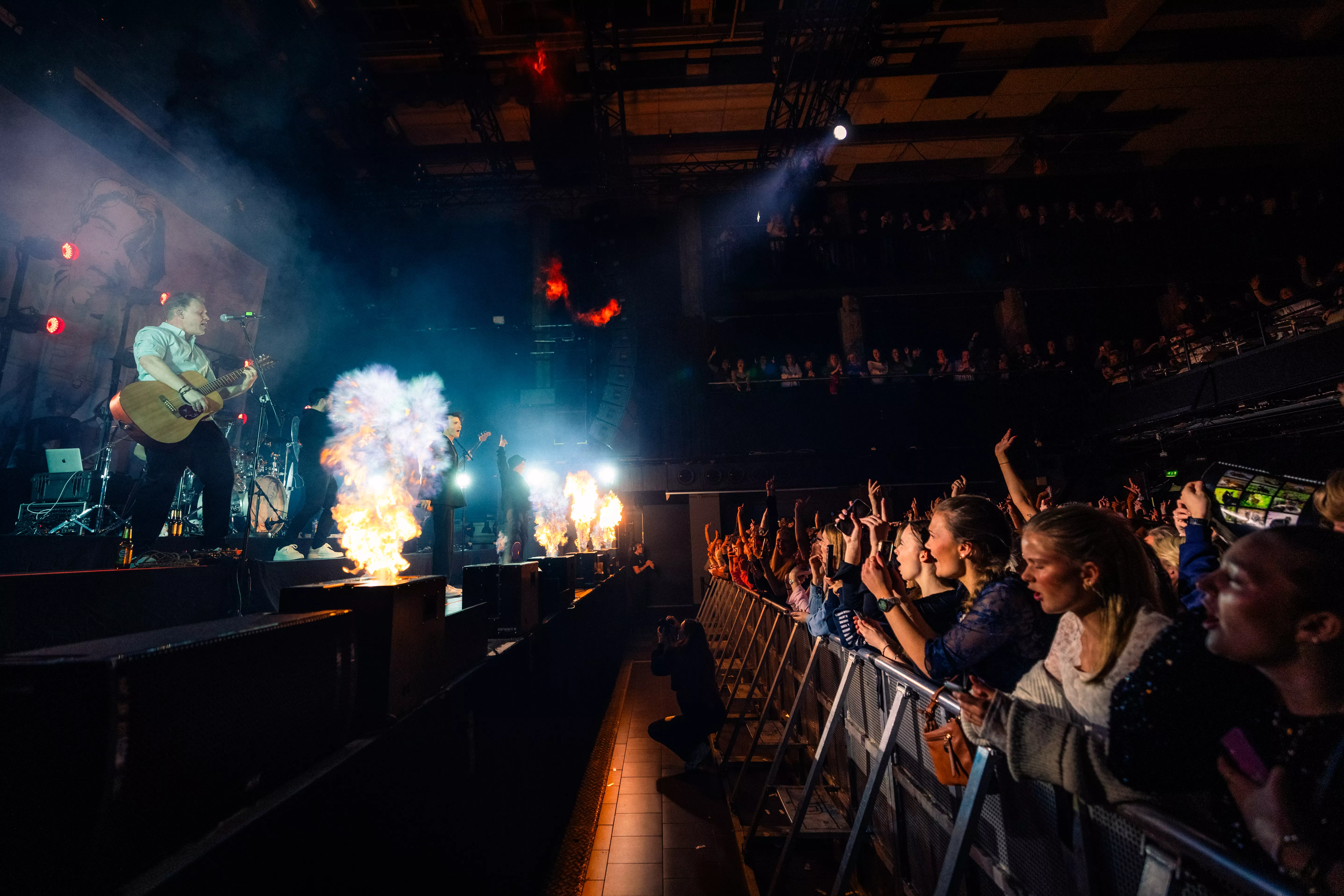 Ungdommen elsker danseband!