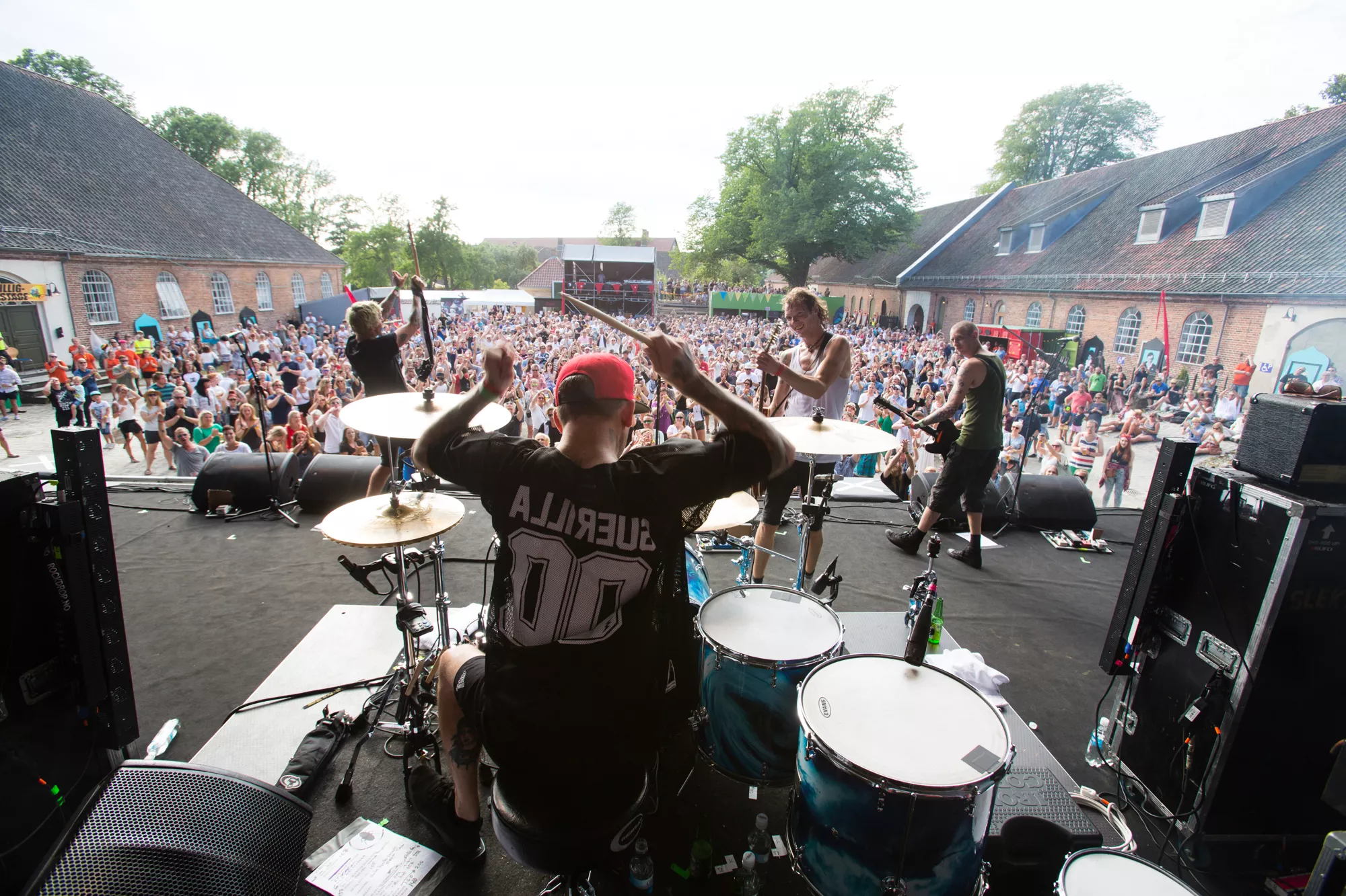 Overveldet over rausheten til alle artistene som stiller opp