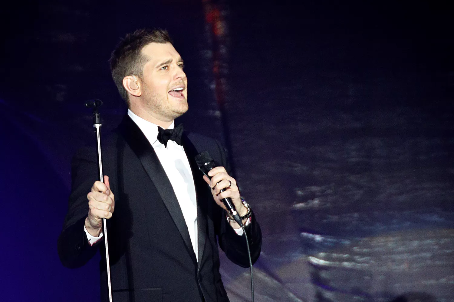 Superstjernen i nyt interview: lægger musikken på hylden