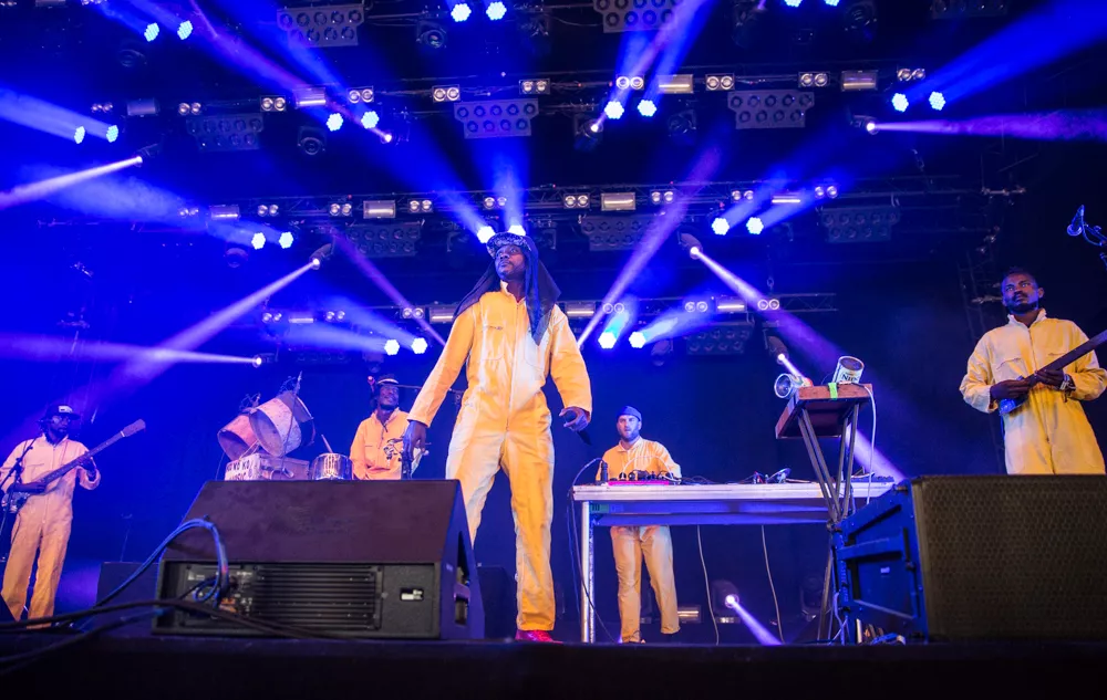 Skrotdynge fra Congo glimrede ved rodet charme