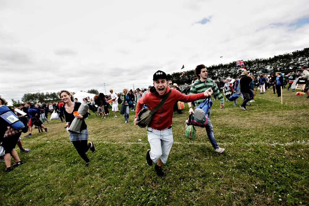 Så er hegnet væltet