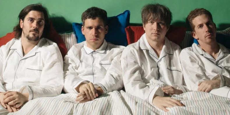 ANMELDELSE: Potentiel rock-perle komprimeret til døde