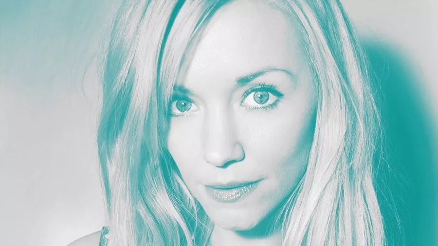 Freya vender tilbage til musikken