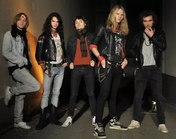 Svenskt metalband i bilolycka