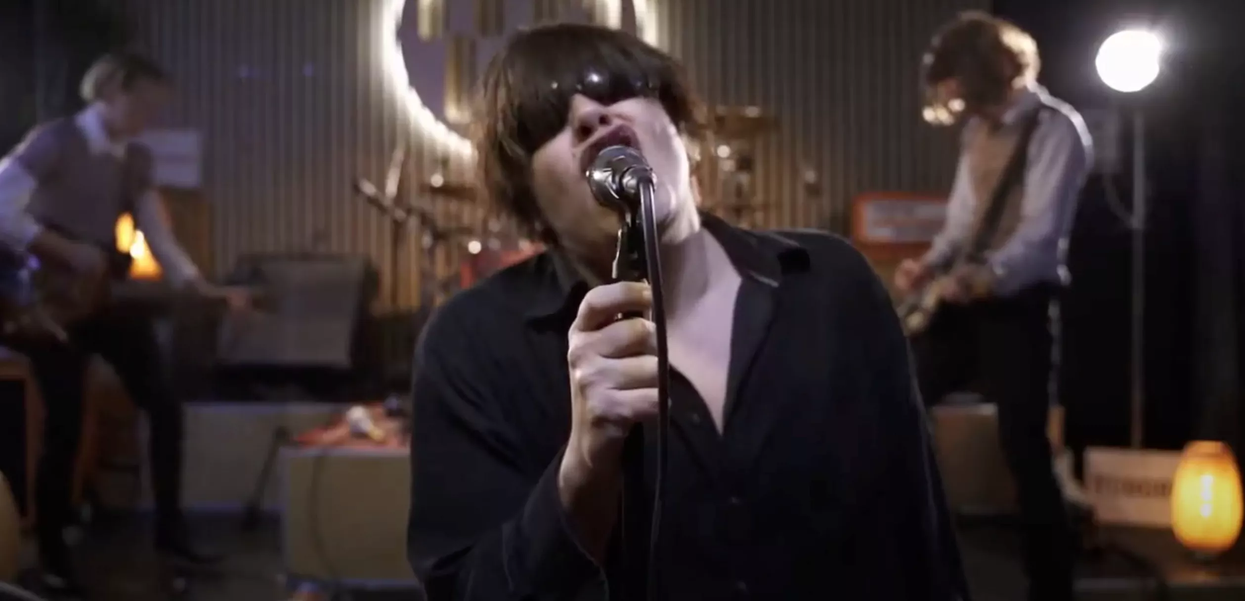 JULEKALENDER-LÅGE 14: Intens post-punk fra Deadpan