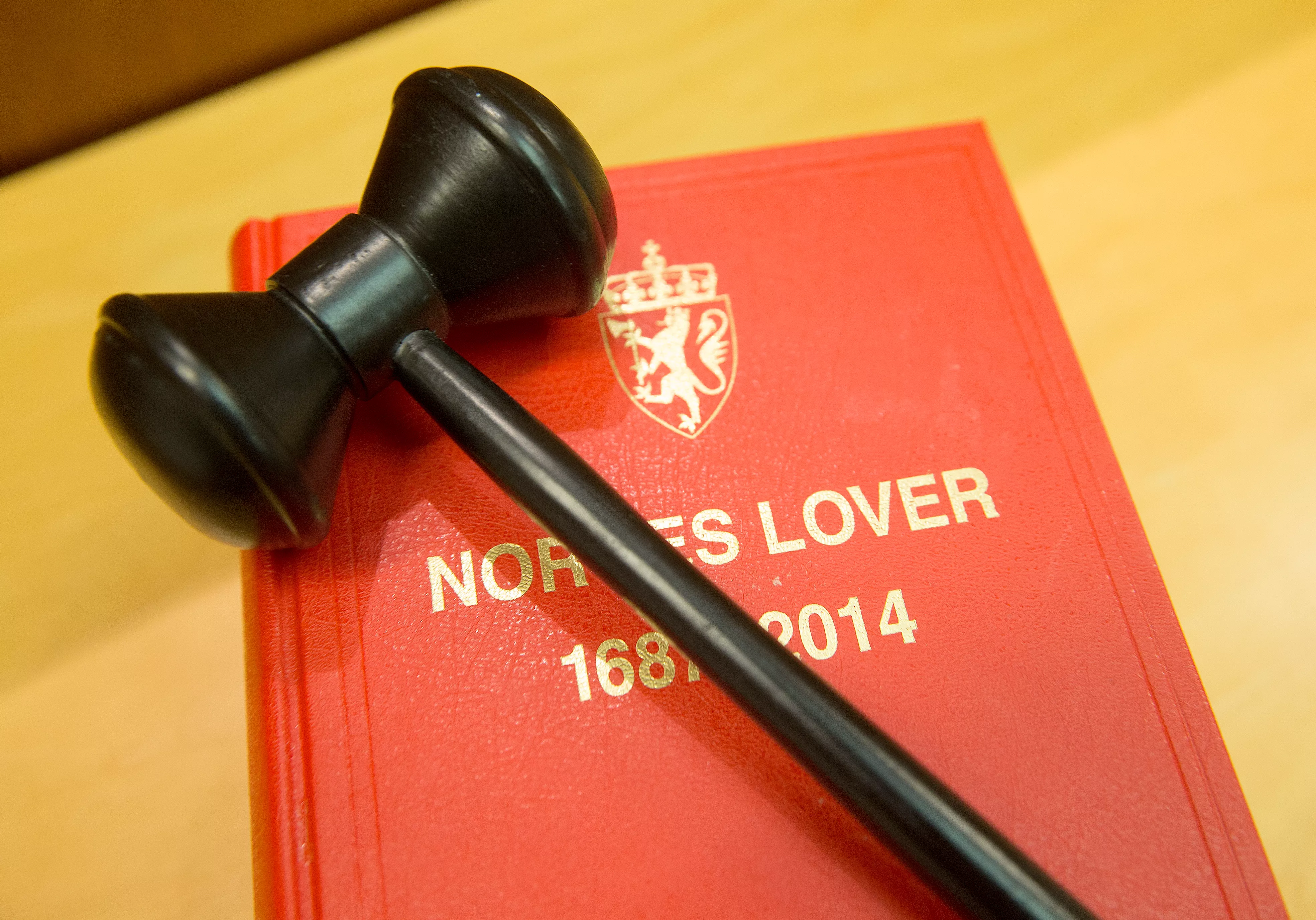 Bergensartist tiltalt for sexutpressing