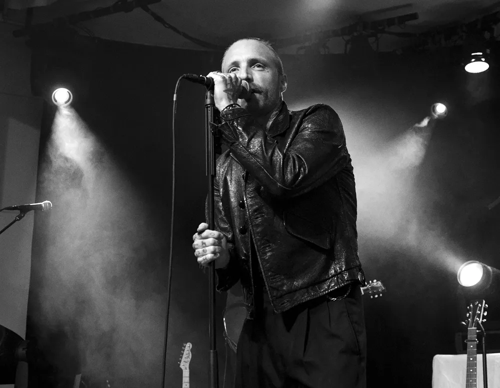 Nicke Borg Homeland på Sverigeturné