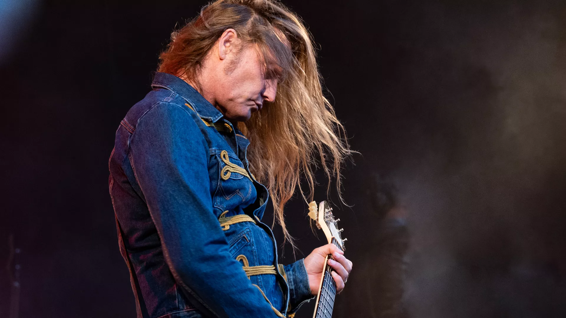 Forlystelsespark inviterer indenfor – turpas og djævlehorn inkluderet