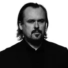 Peter H. Olesen romandebuterer