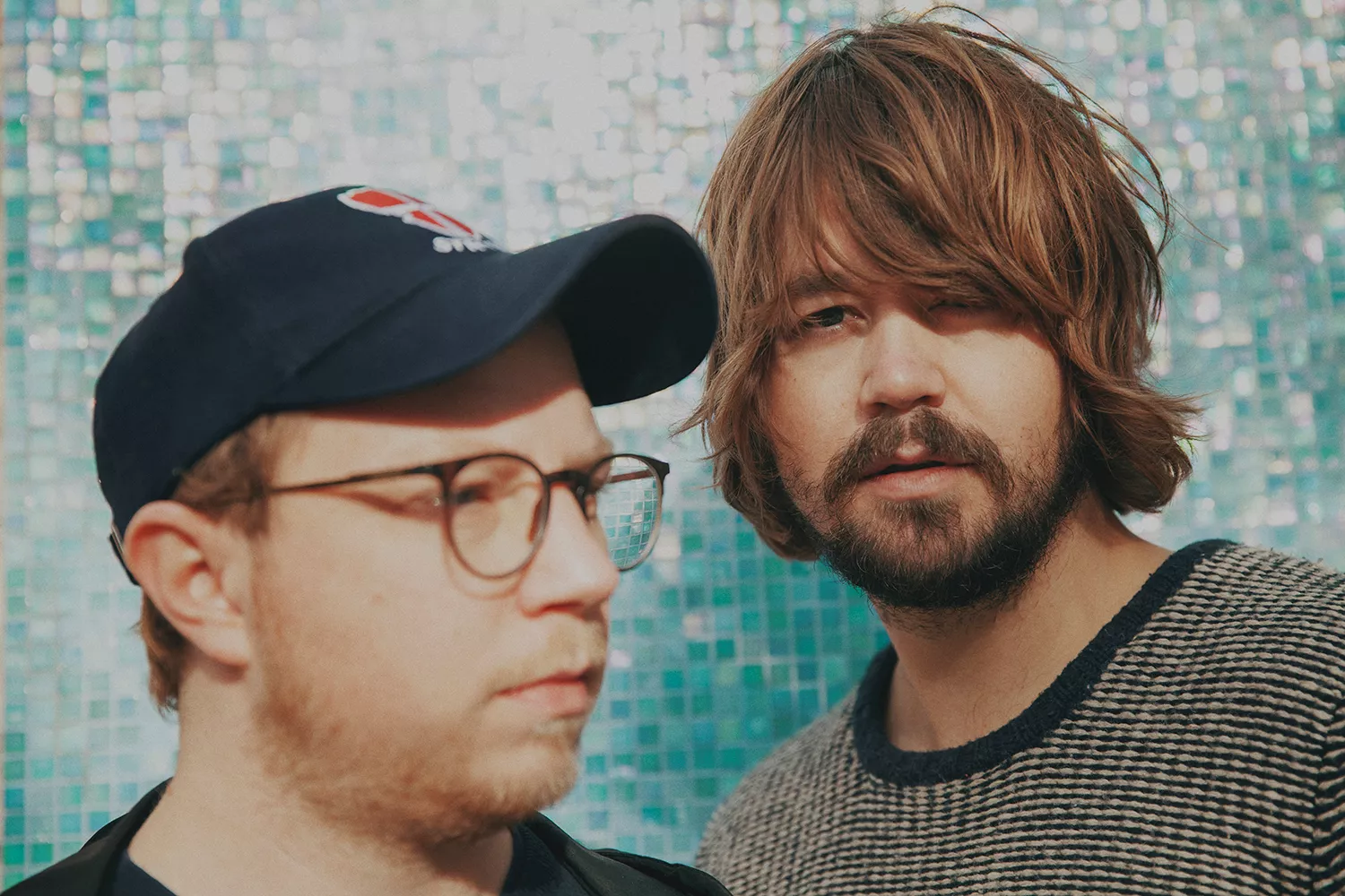 Vellykket poppoetisk album fra debuterende duo