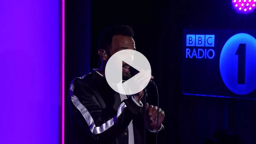 Se Craig Davids cover af Destiny’s Childs ”Say My Name”