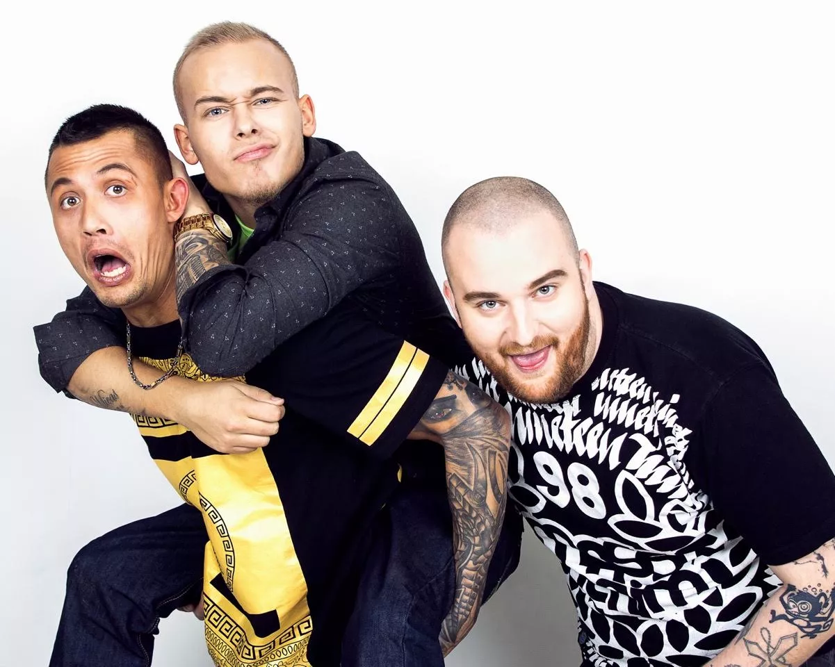 GAFFA-Pris-nominerede Ude af Kontrol klar med ny single og video: "Lækker krop, grimt fjæs"