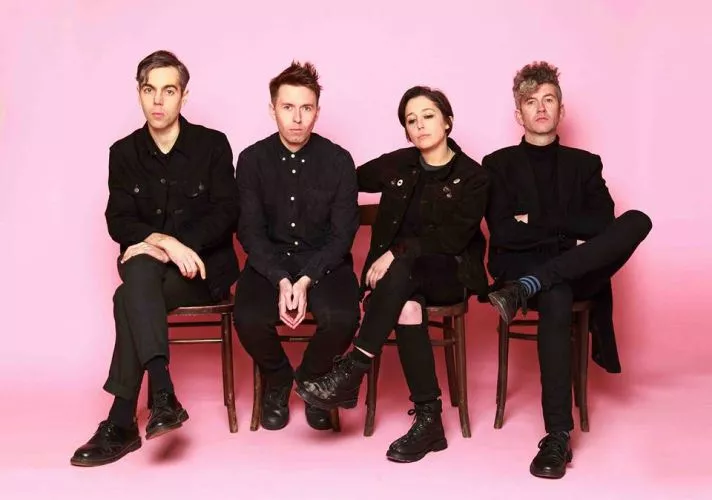 Kritikerrost nord-irsk postpunkband spiller i Norge til vinteren