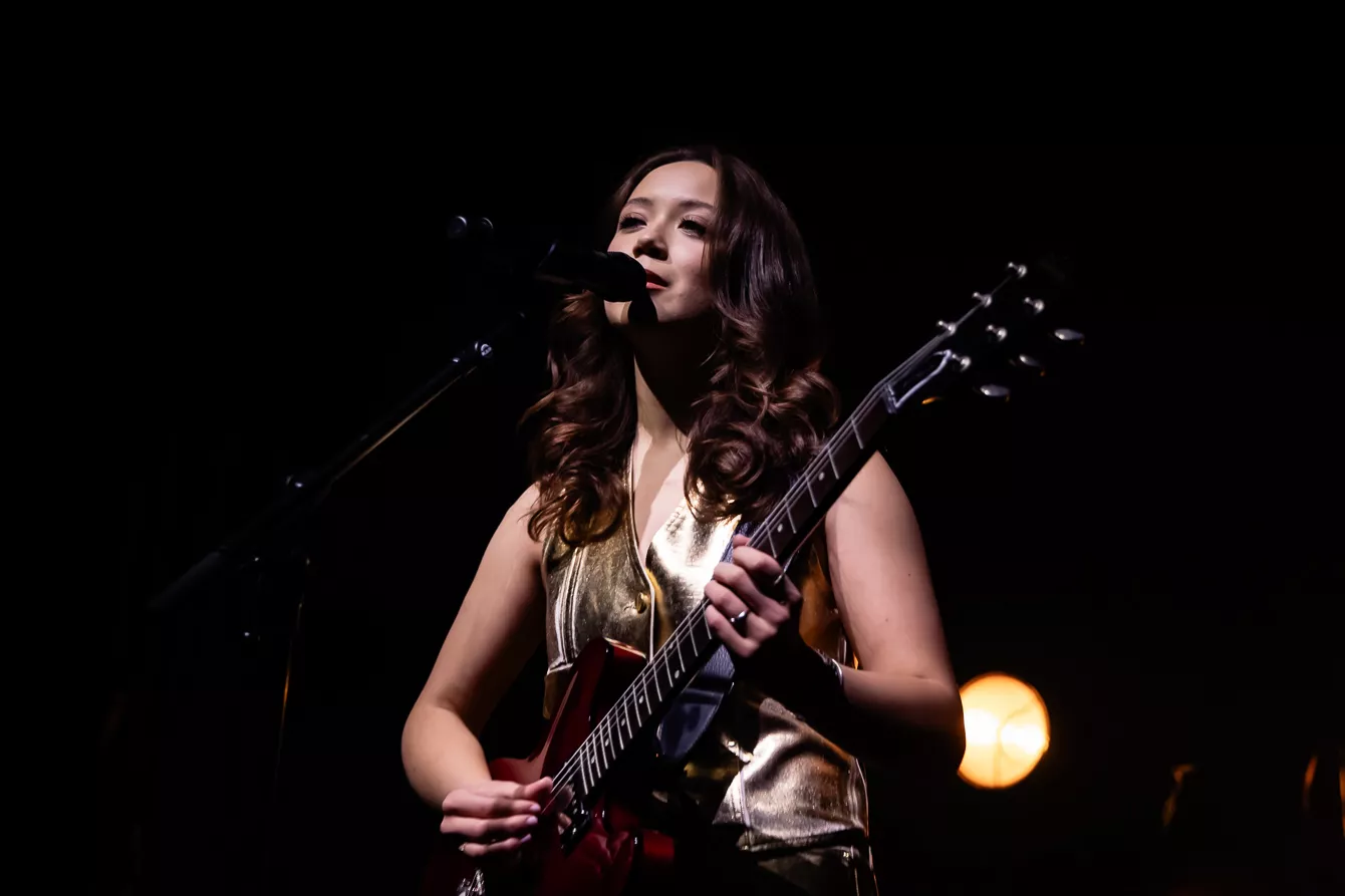 26-åriga Laufey fick en "lyssningsålder" på 85 år.