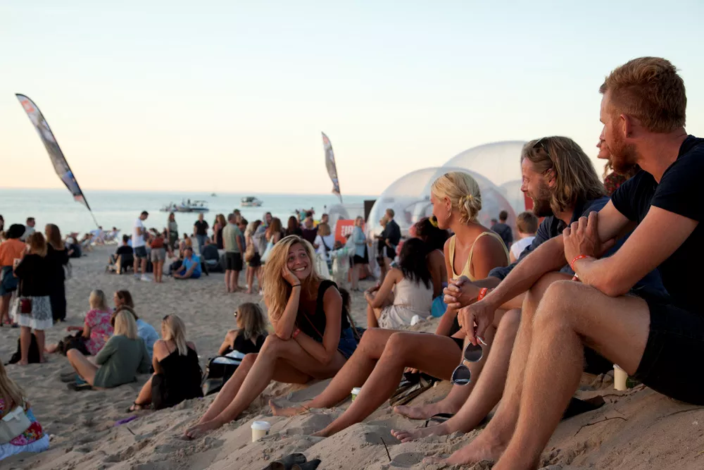 Fotoserie: Strandstemning på Musik i Lejet – lørdag