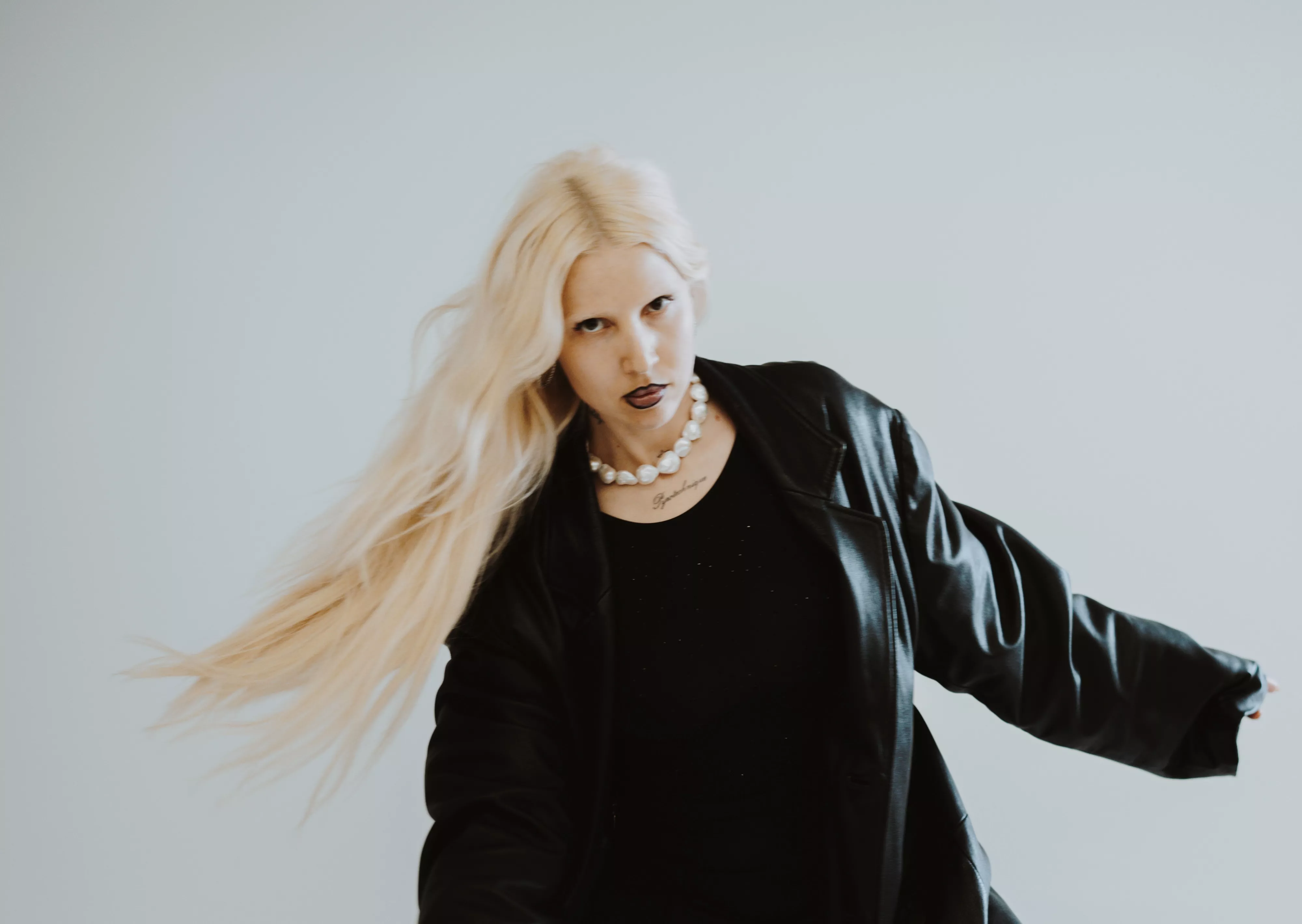 Veneda Terrys debutalbum lyder som en nat på klubben i Berlin